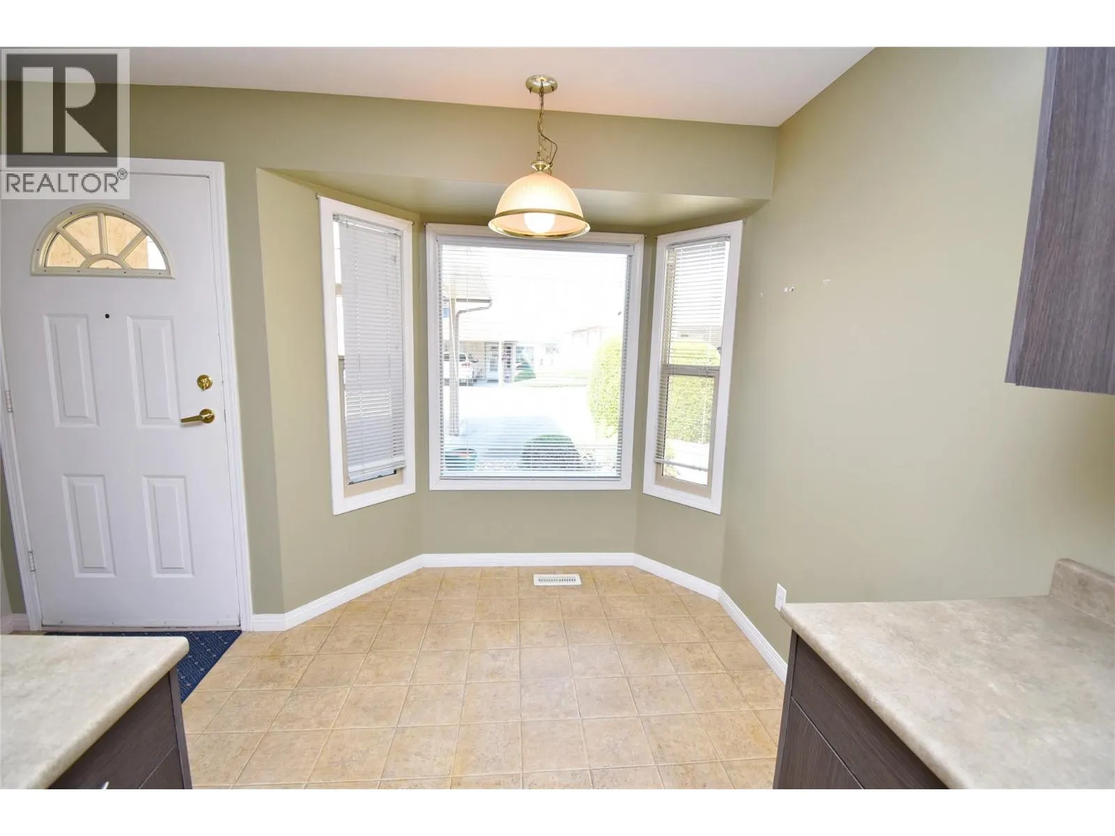 3906 Pleasant Valley Road Unit# 19