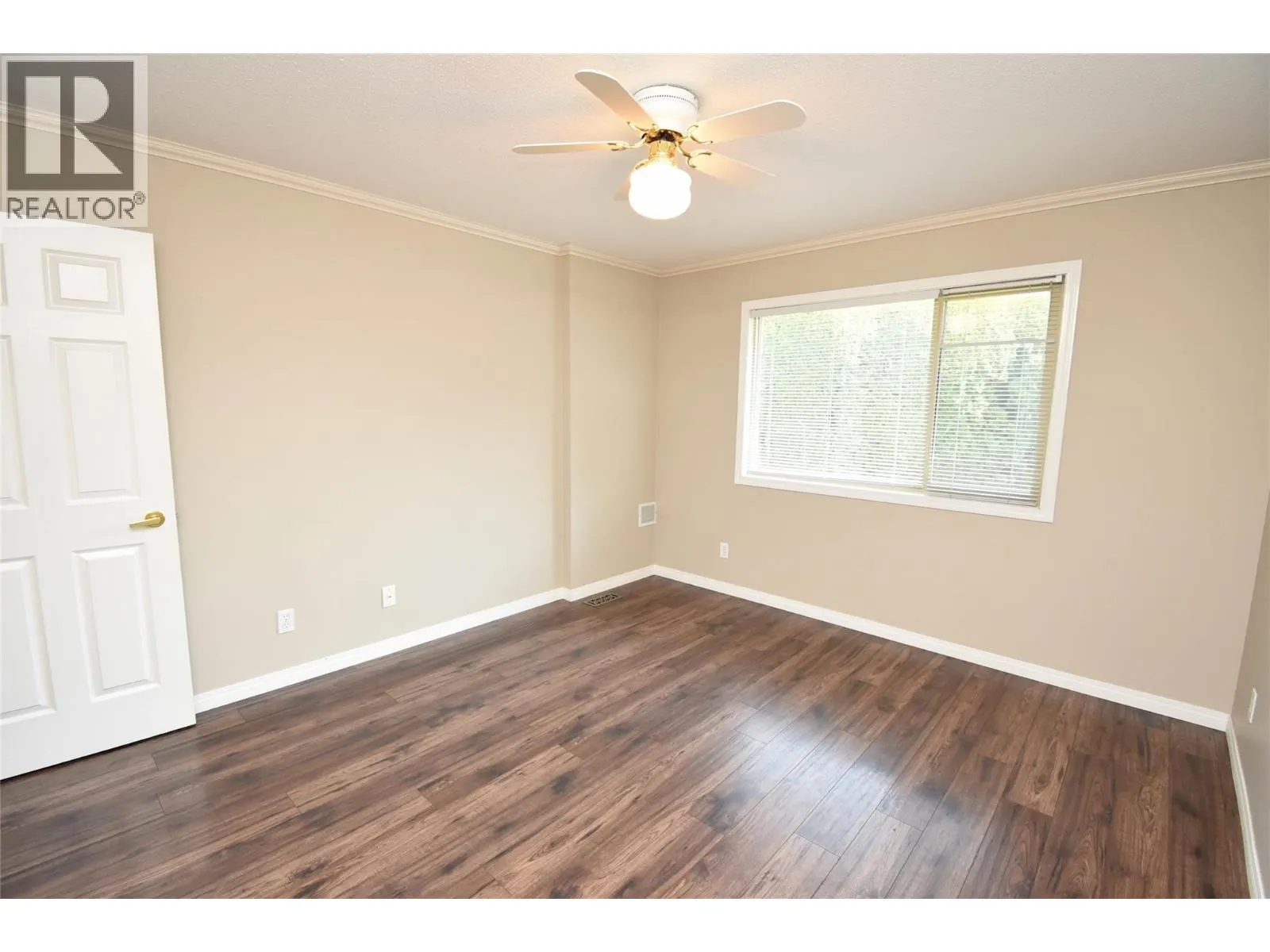3906 Pleasant Valley Road Unit# 19