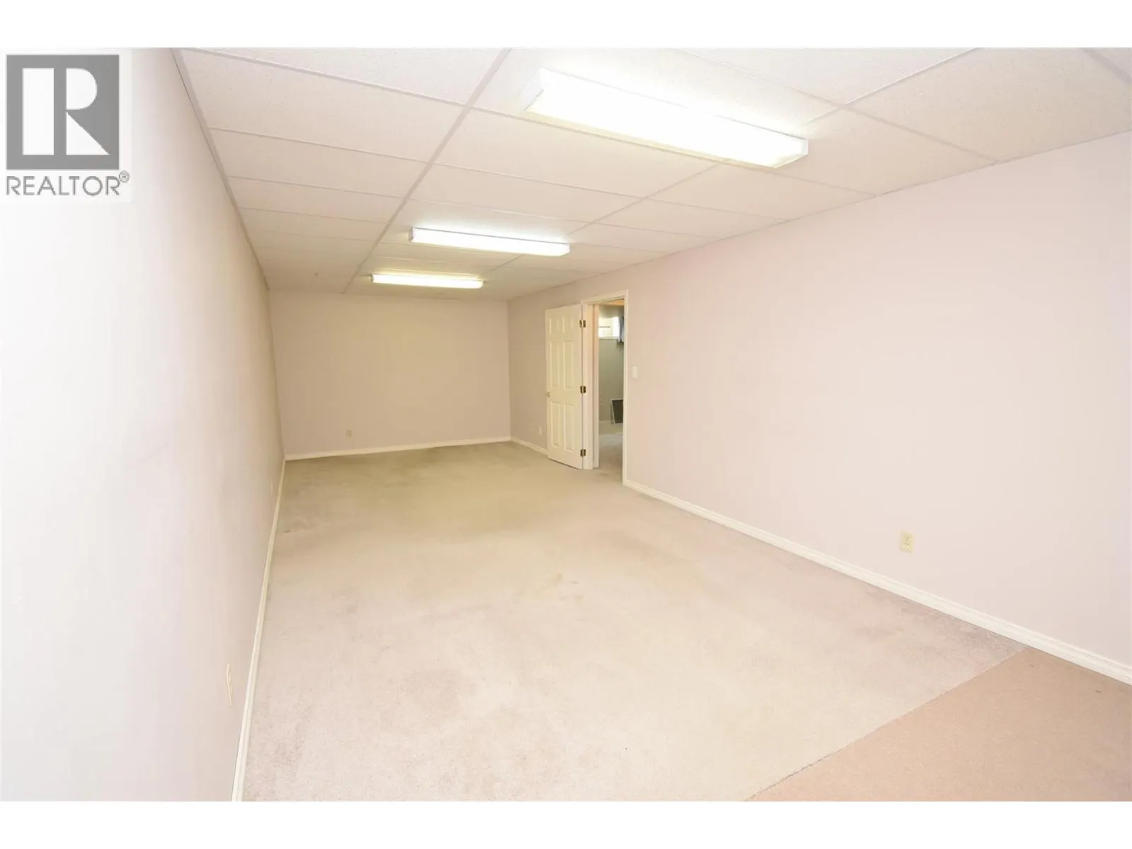 3906 Pleasant Valley Road Unit# 19