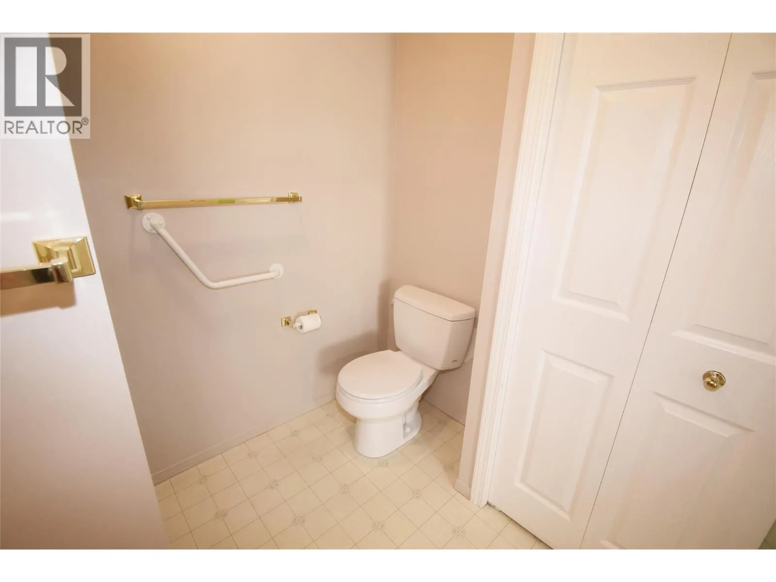 3906 Pleasant Valley Road Unit# 19