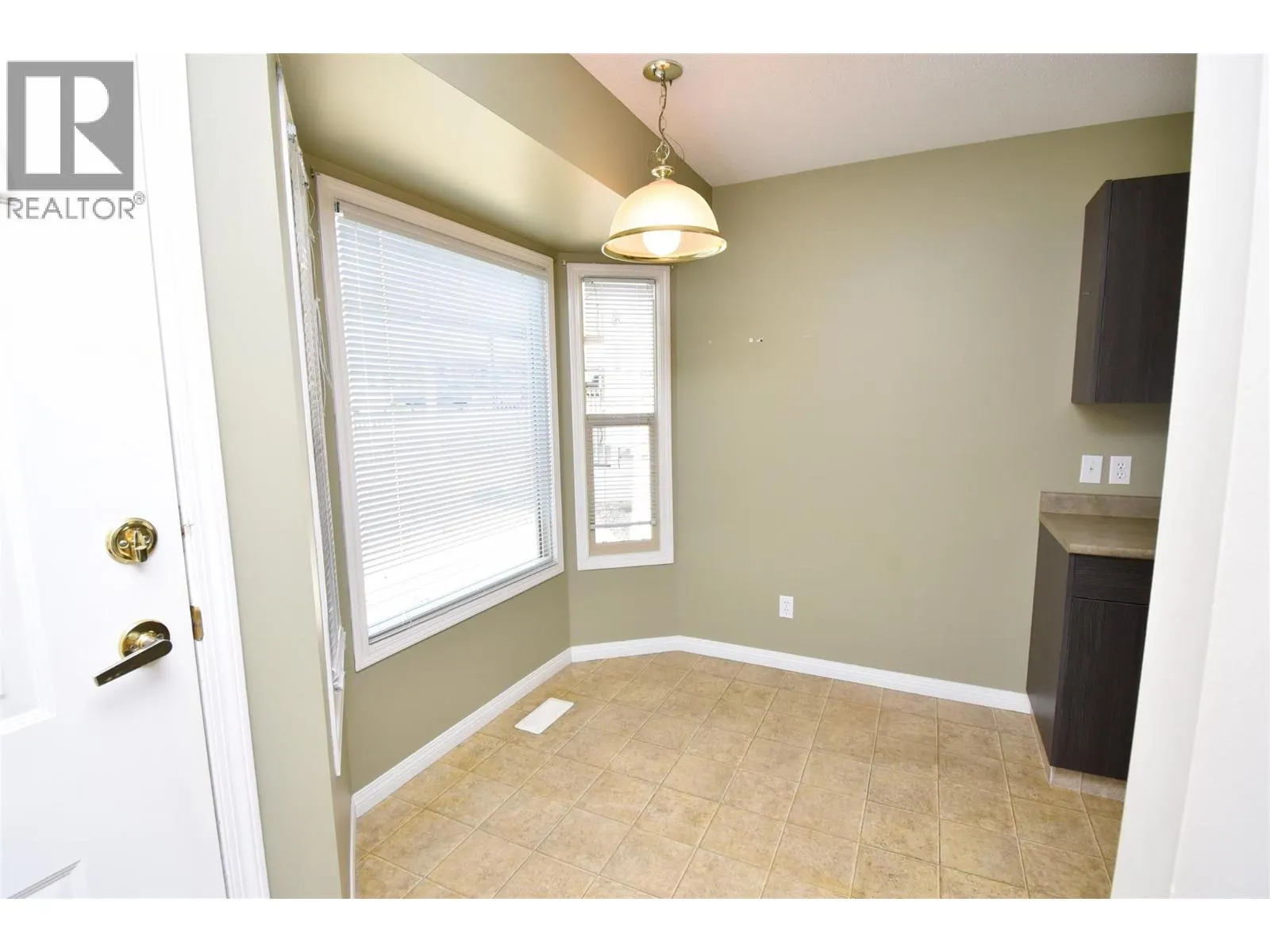 3906 Pleasant Valley Road Unit# 19