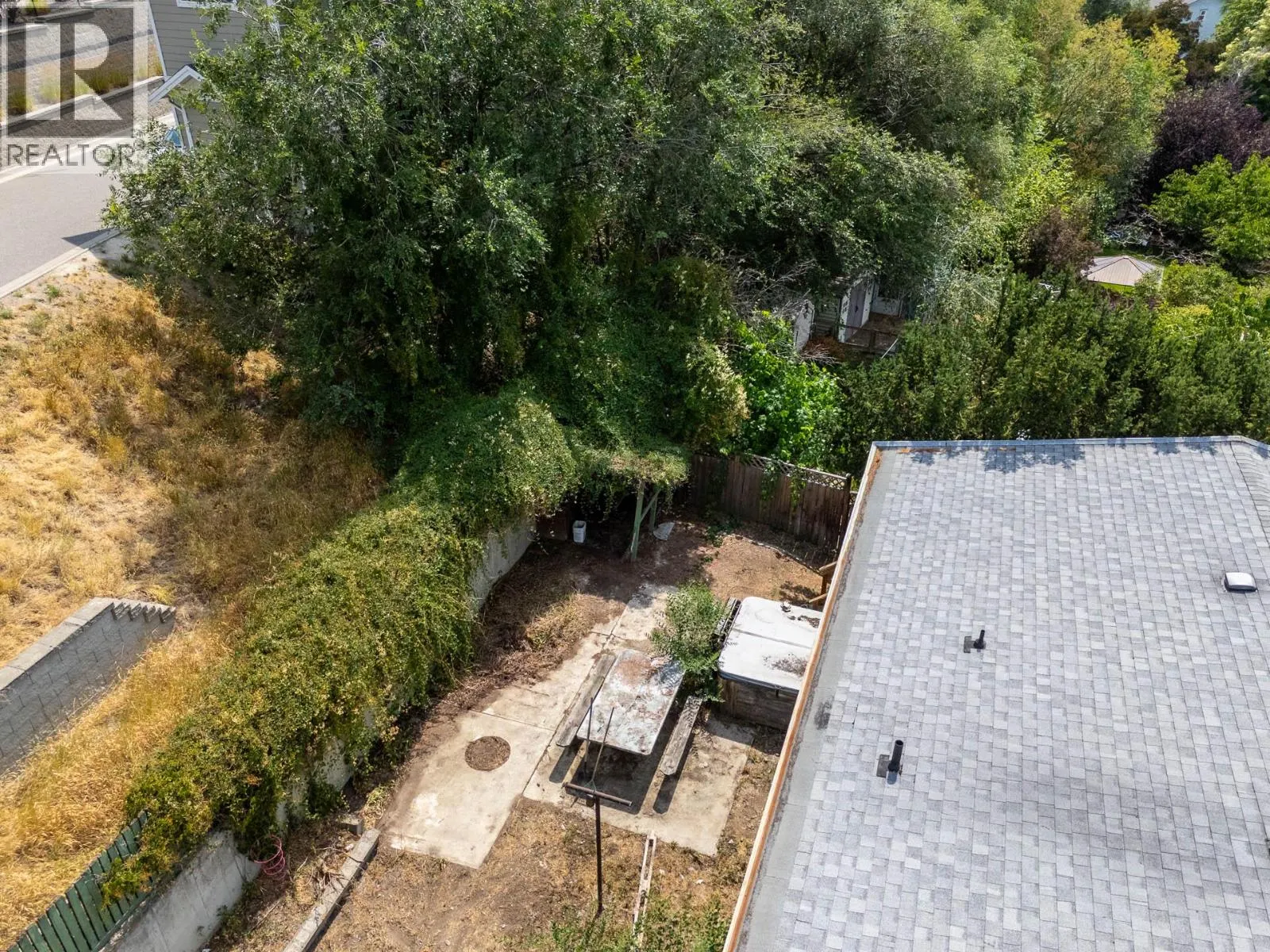 695 Girard Road