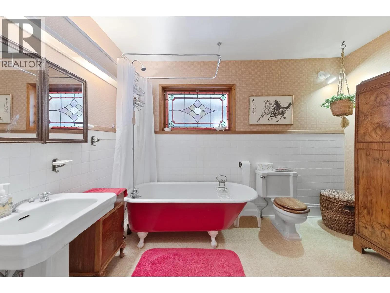 4852-4858 Lakeshore Road