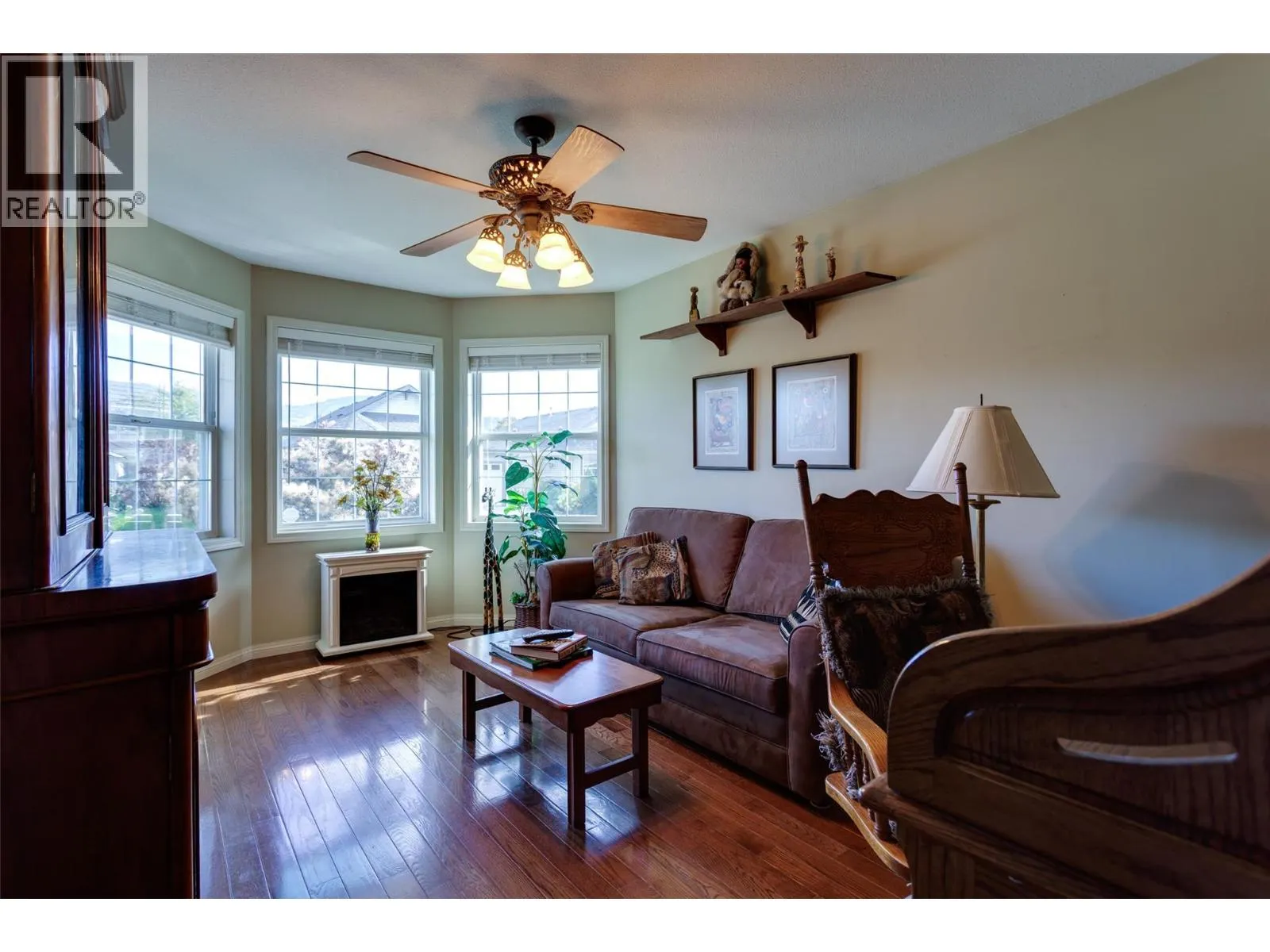 1188 Houghton Road Unit# 114