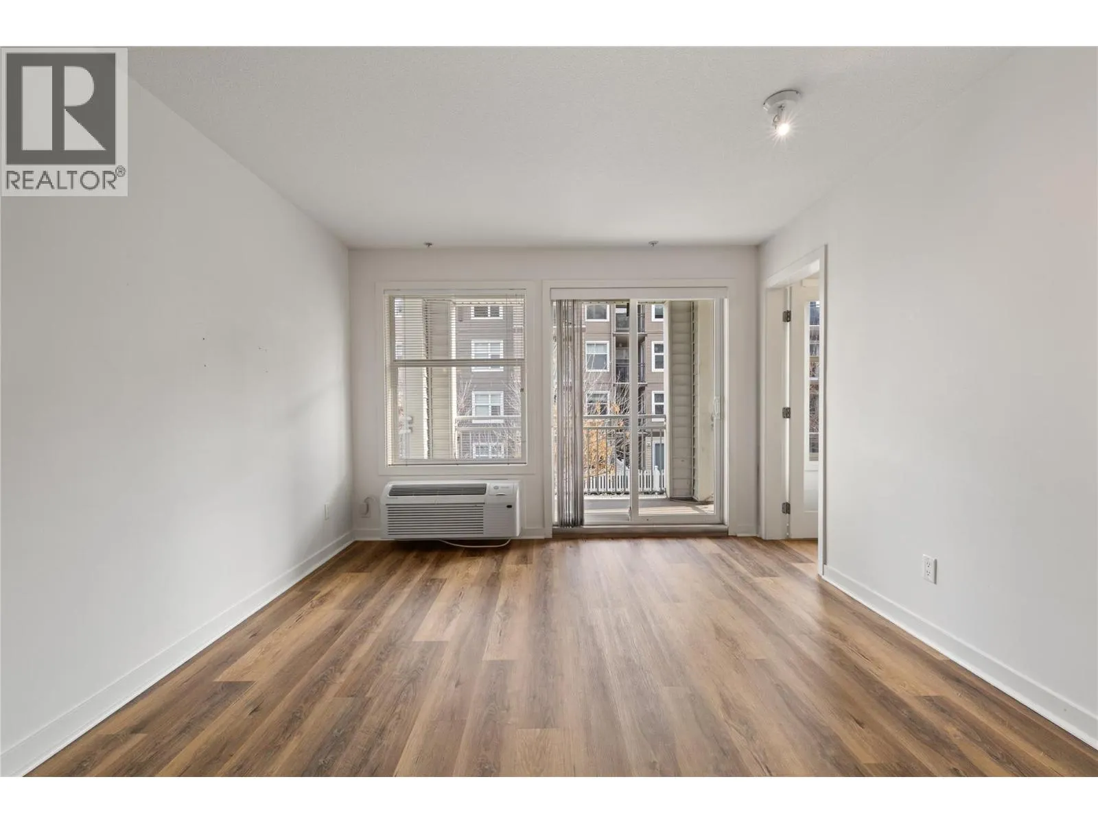 539 Yates Road Unit# 212