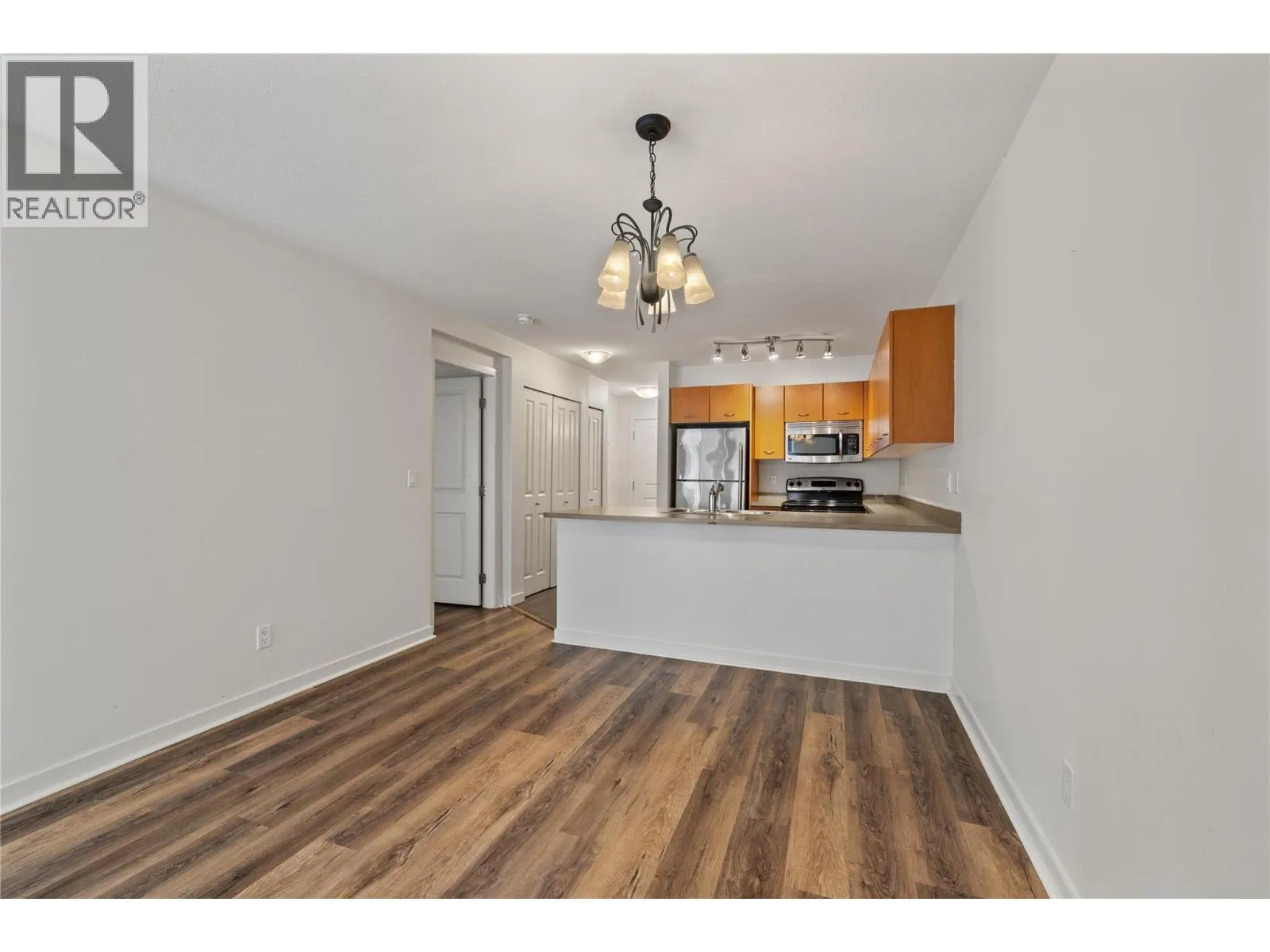 539 Yates Road Unit# 212