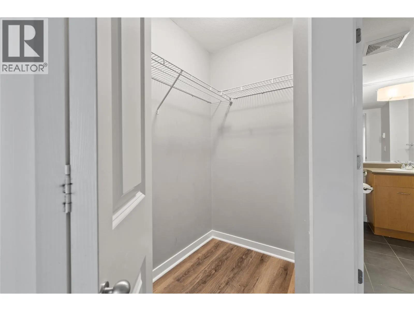 539 Yates Road Unit# 212