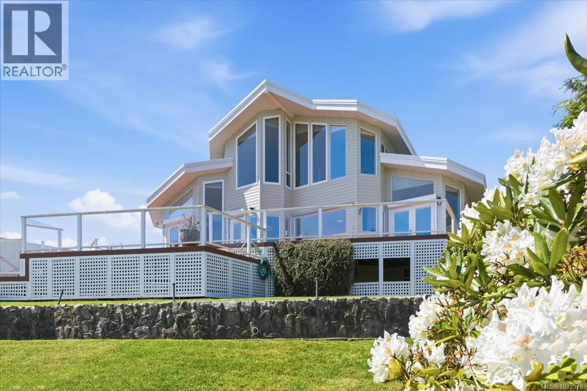 506 Panorama Pl
