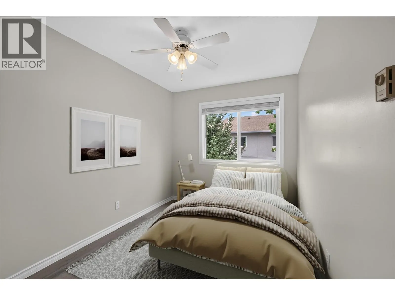3160 De Montreuil Court Unit# 400
