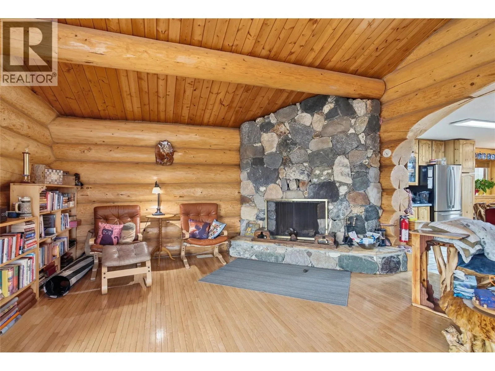 9736 Cariboo 97 Highway