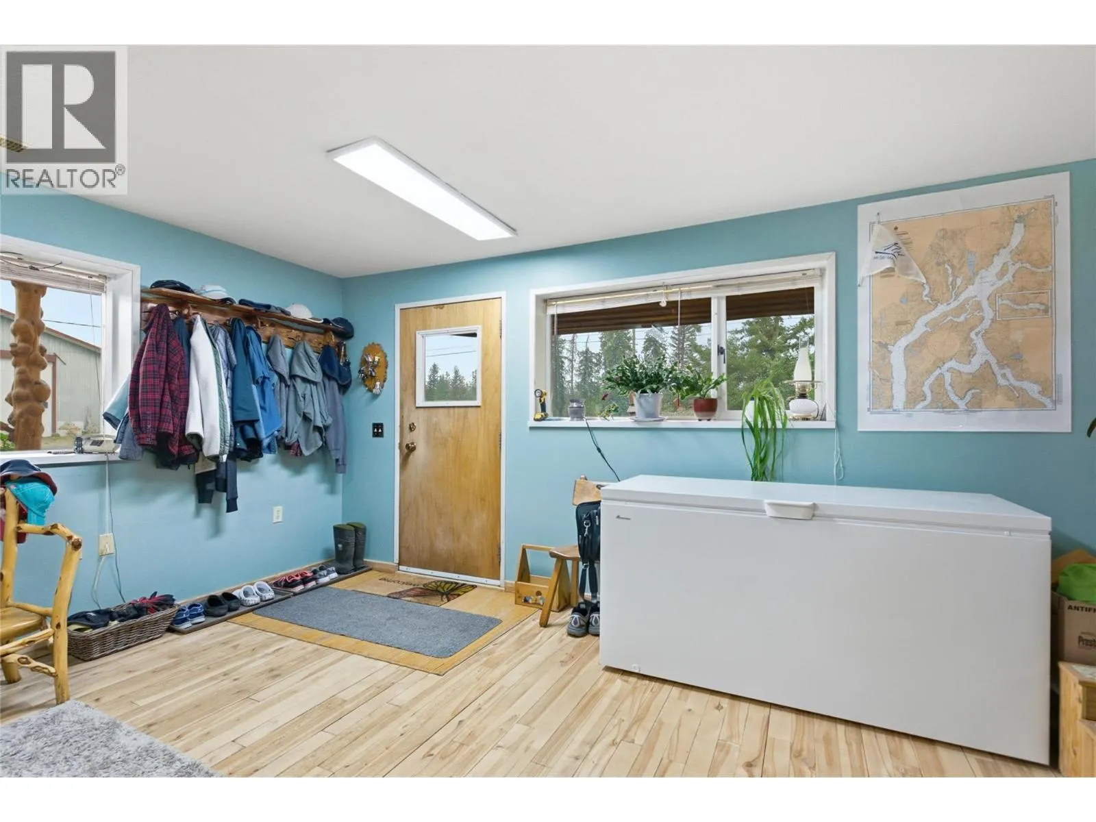 9736 Cariboo 97 Highway