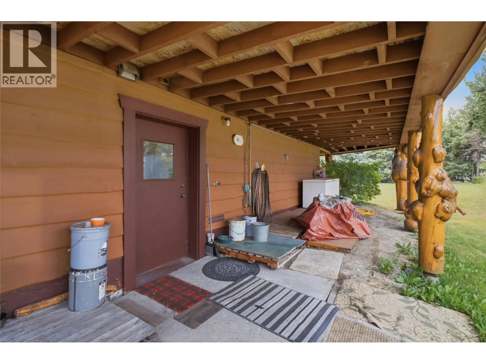 9736 Cariboo 97 Highway