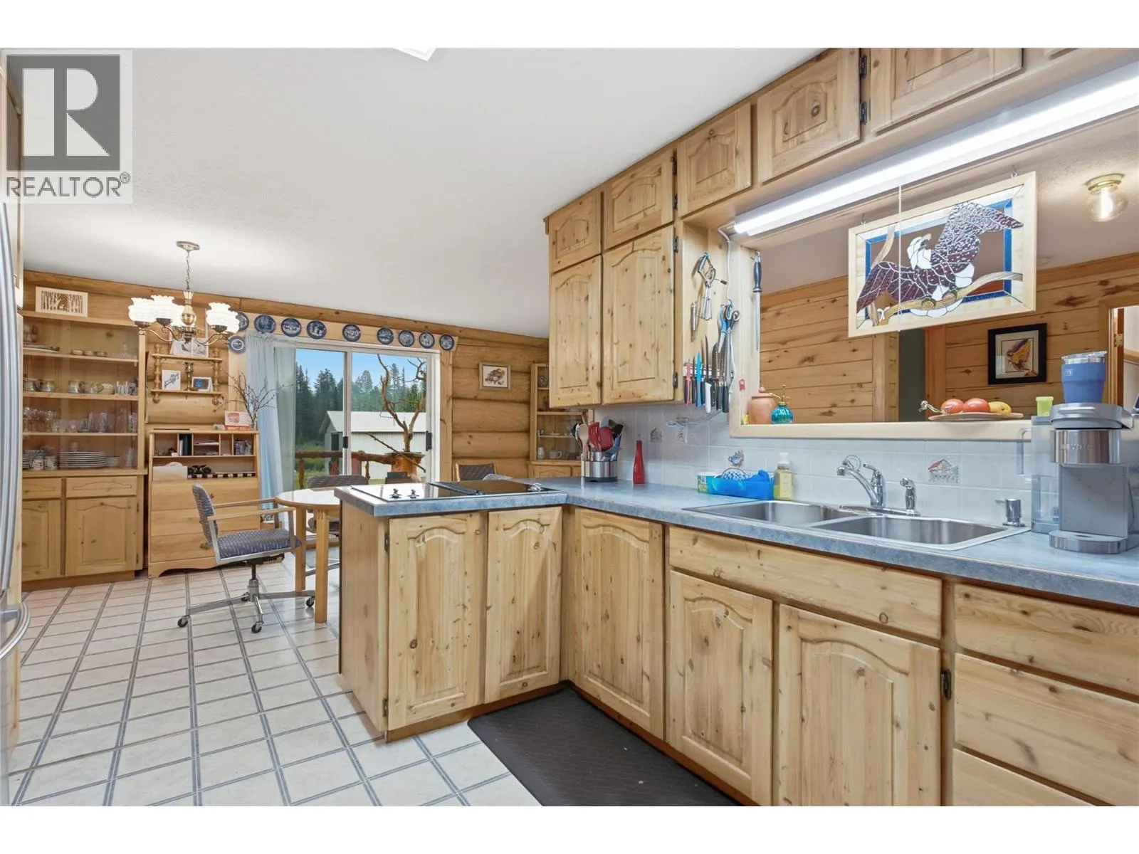 9736 Cariboo 97 Highway