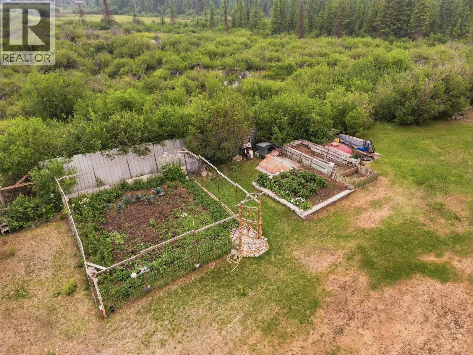 9736 Cariboo 97 Highway