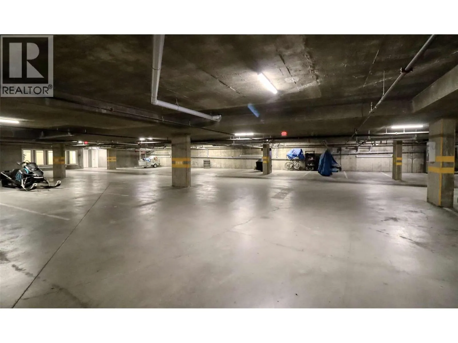 302 Mara Lake Lane Unit# 208