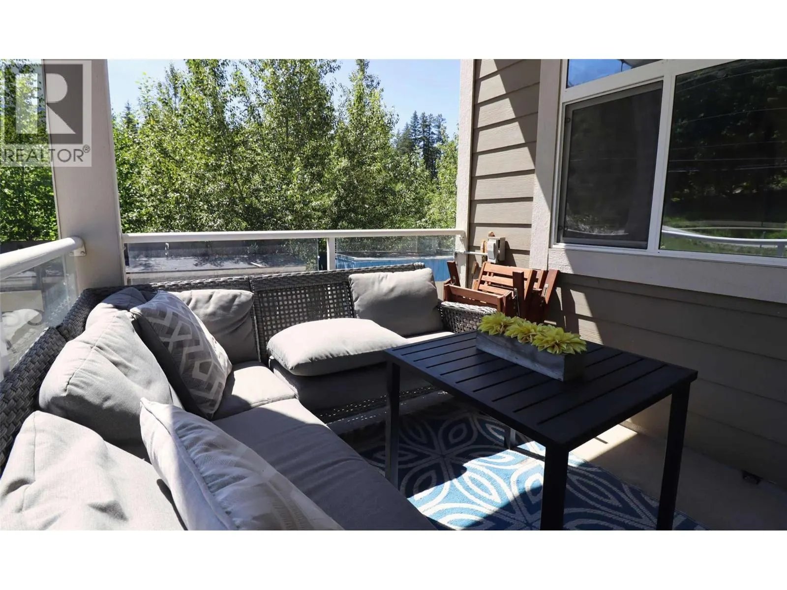 302 Mara Lake Lane Unit# 208