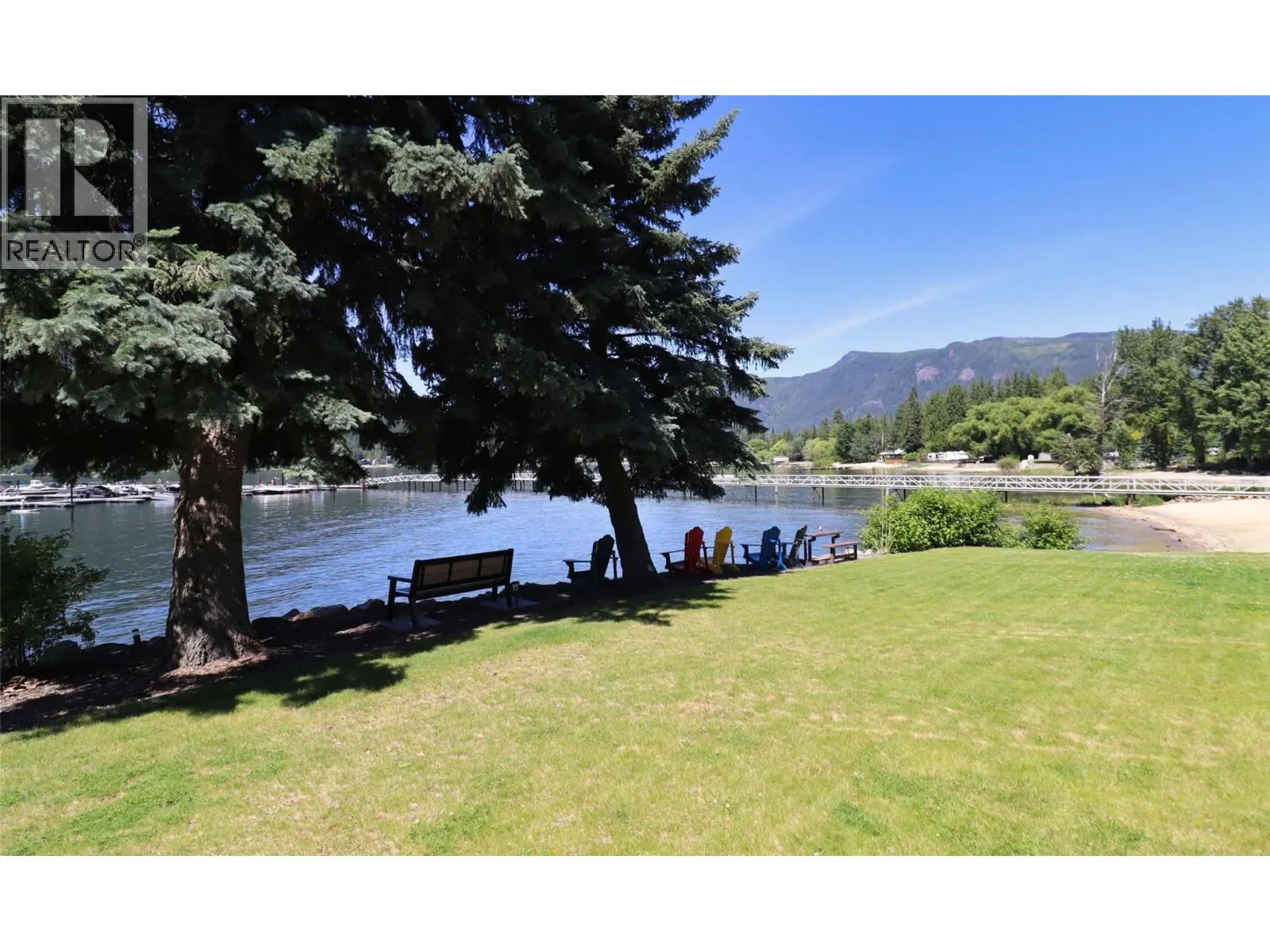 302 Mara Lake Lane Unit# 208