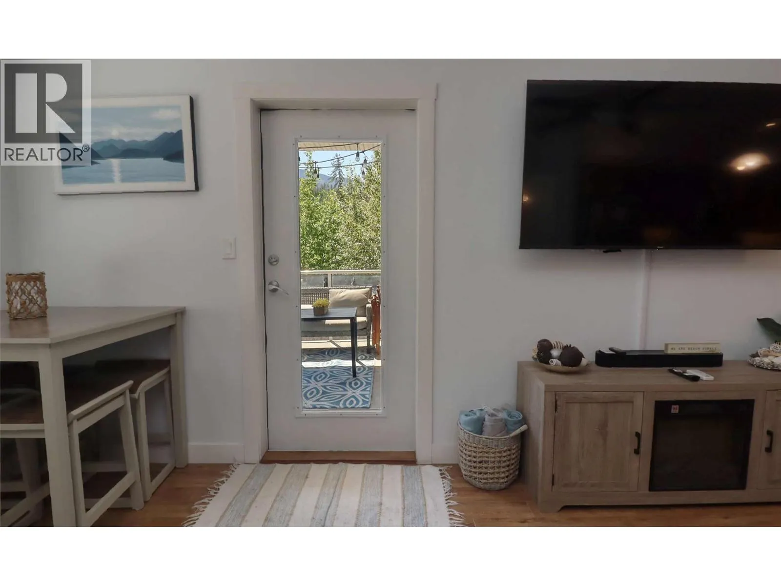302 Mara Lake Lane Unit# 208