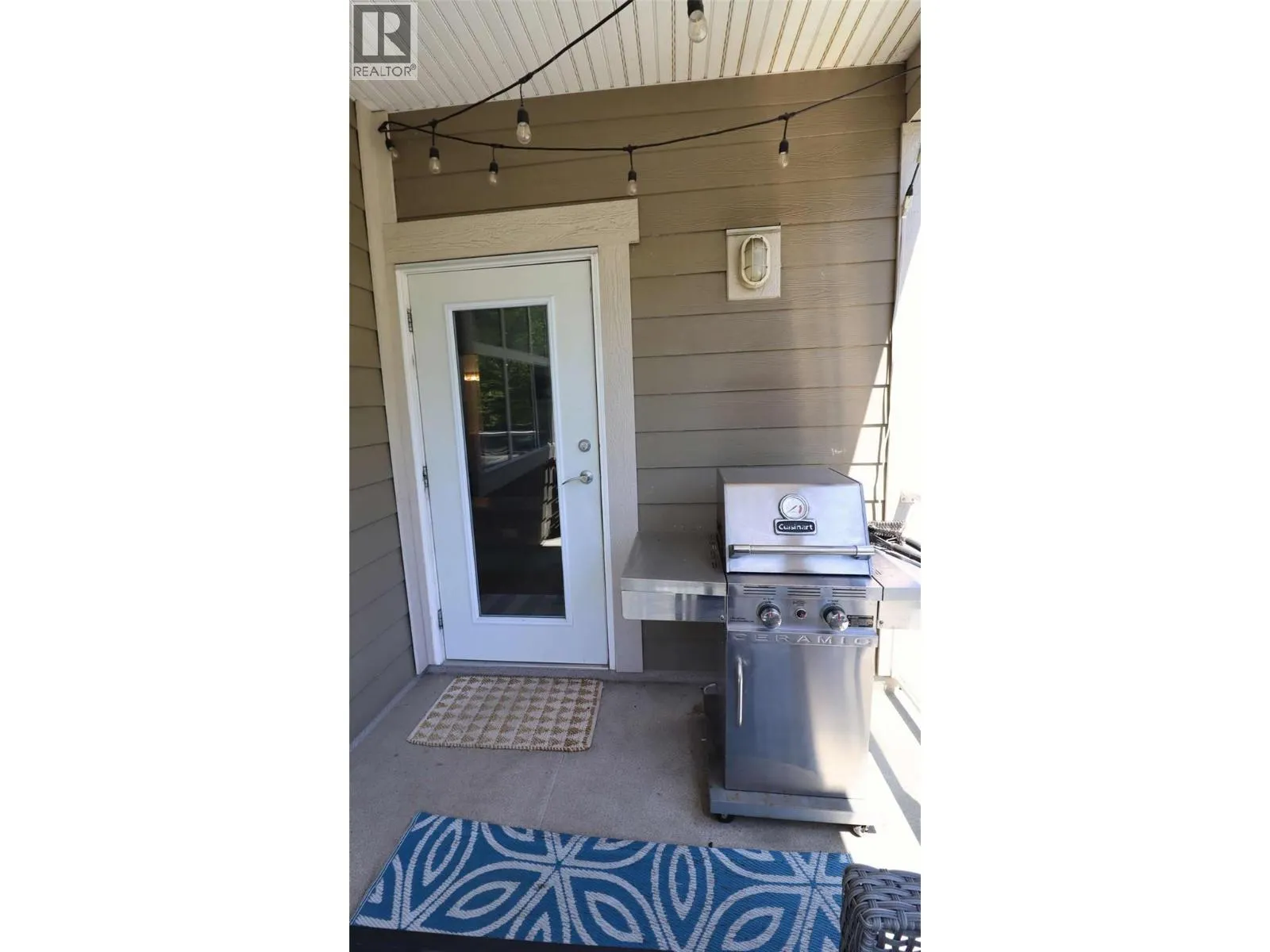 302 Mara Lake Lane Unit# 208