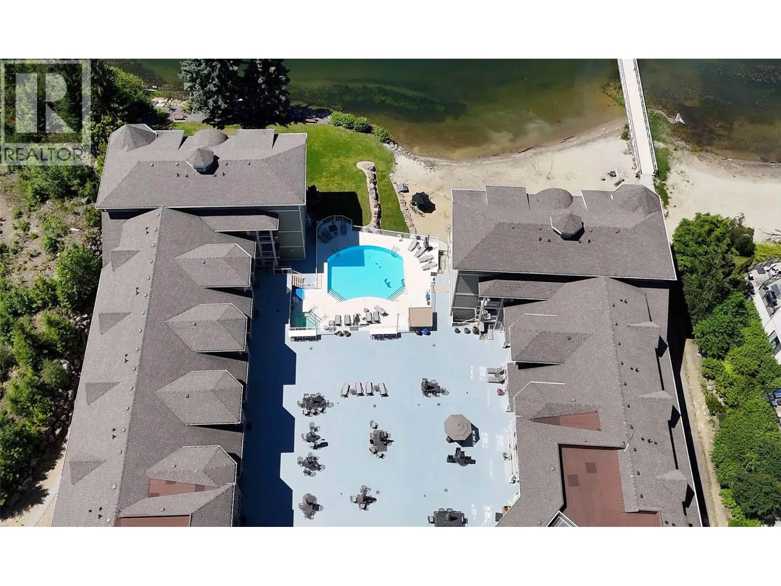 302 Mara Lake Lane Unit# 208