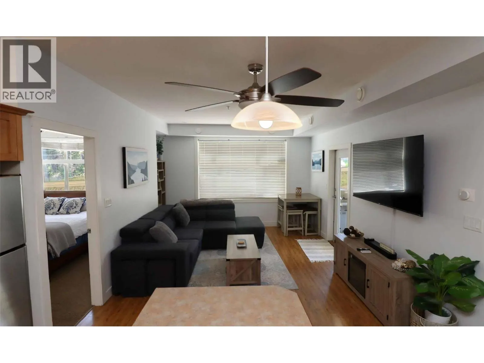302 Mara Lake Lane Unit# 208