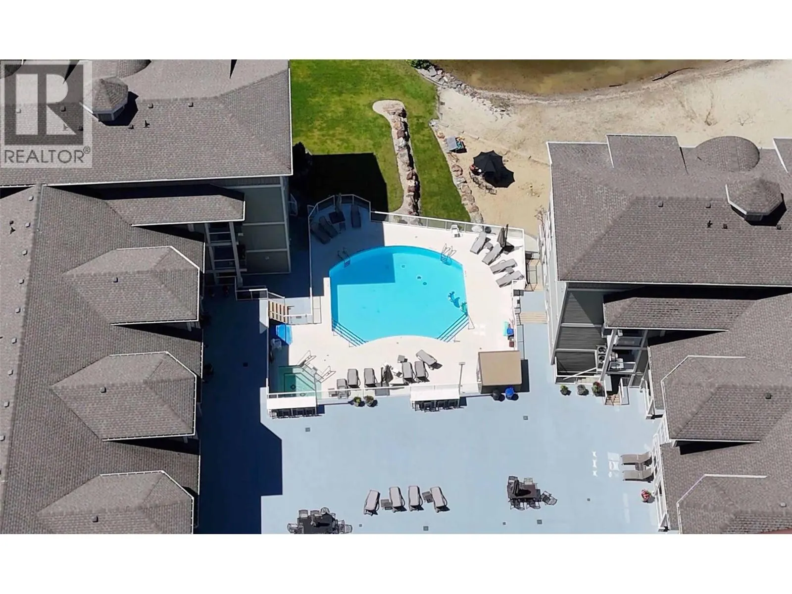 302 Mara Lake Lane Unit# 208