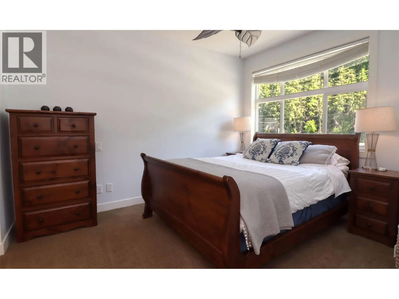 302 Mara Lake Lane Unit# 208