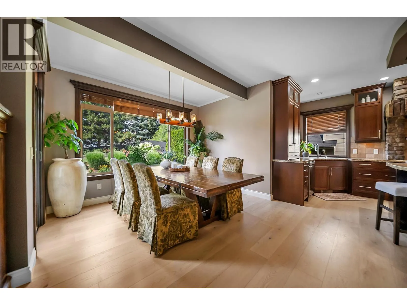 336 Quilchena Drive