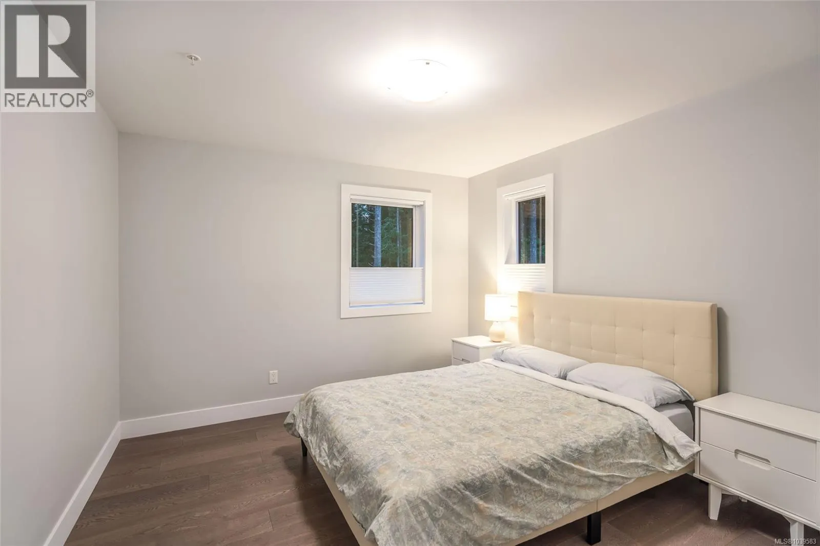 266 Crestline Terr