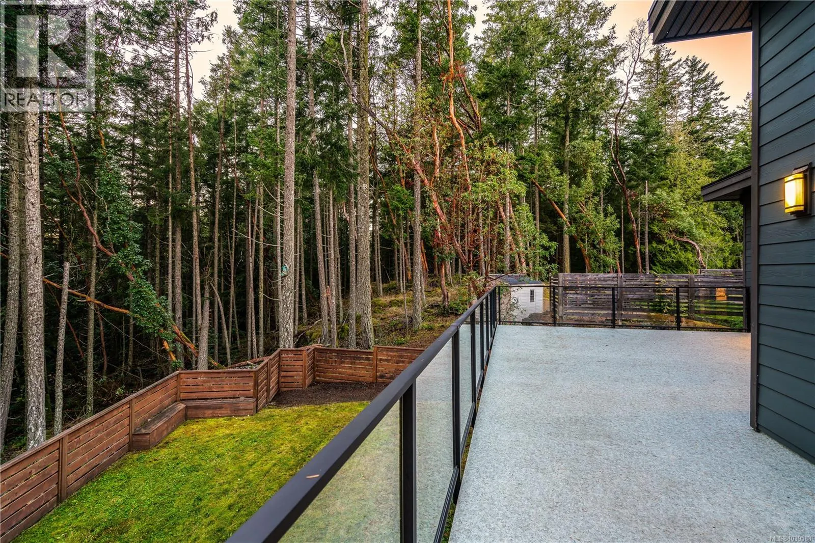 266 Crestline Terr