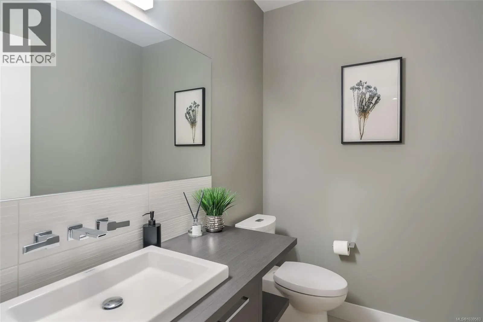 266 Crestline Terr