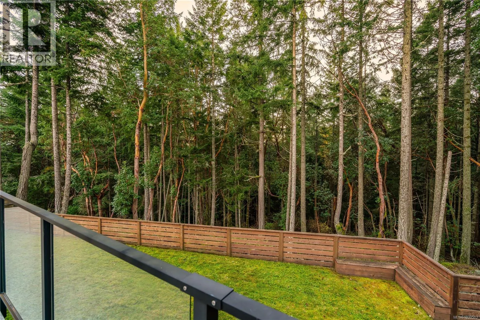 266 Crestline Terr