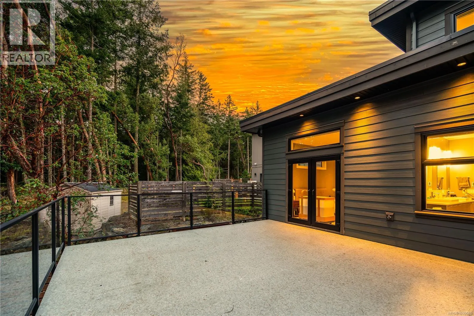 266 Crestline Terr