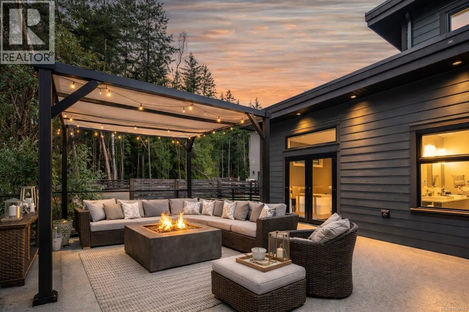 266 Crestline Terr