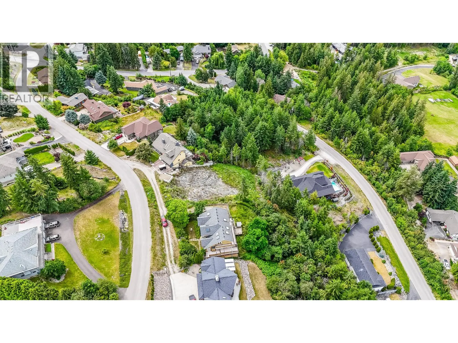 2361 Mount Tuam Crescent