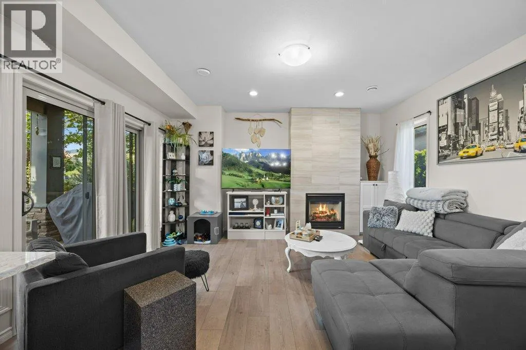 3295 Clement Road