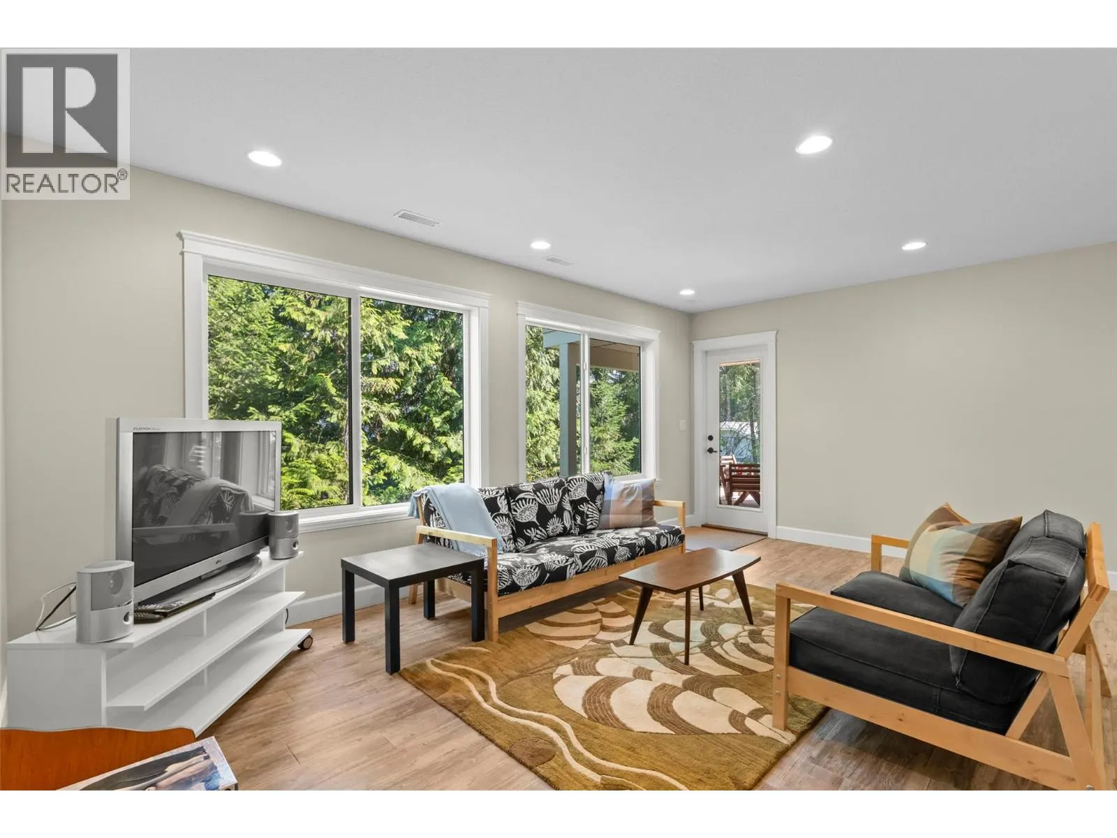 4498 Squilax Anglemont Road Unit# 39