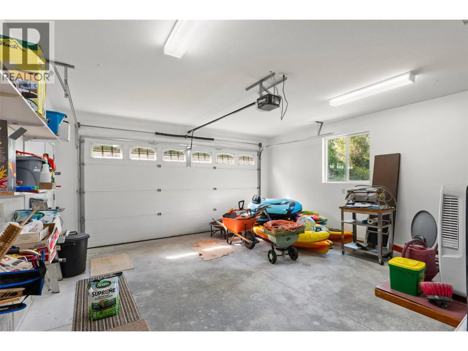 4498 Squilax Anglemont Road Unit# 39
