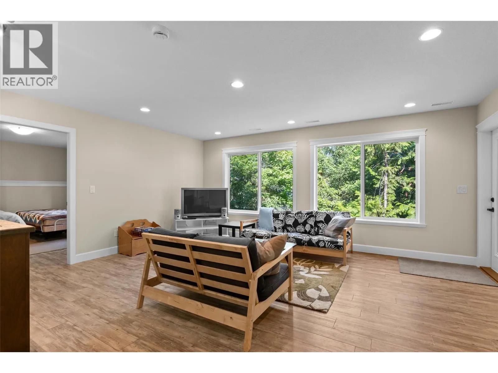 4498 Squilax Anglemont Road Unit# 39