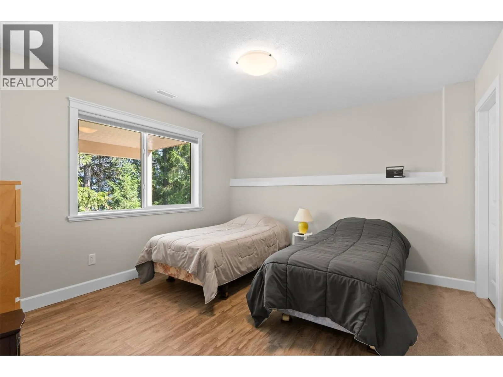 4498 Squilax Anglemont Road Unit# 39