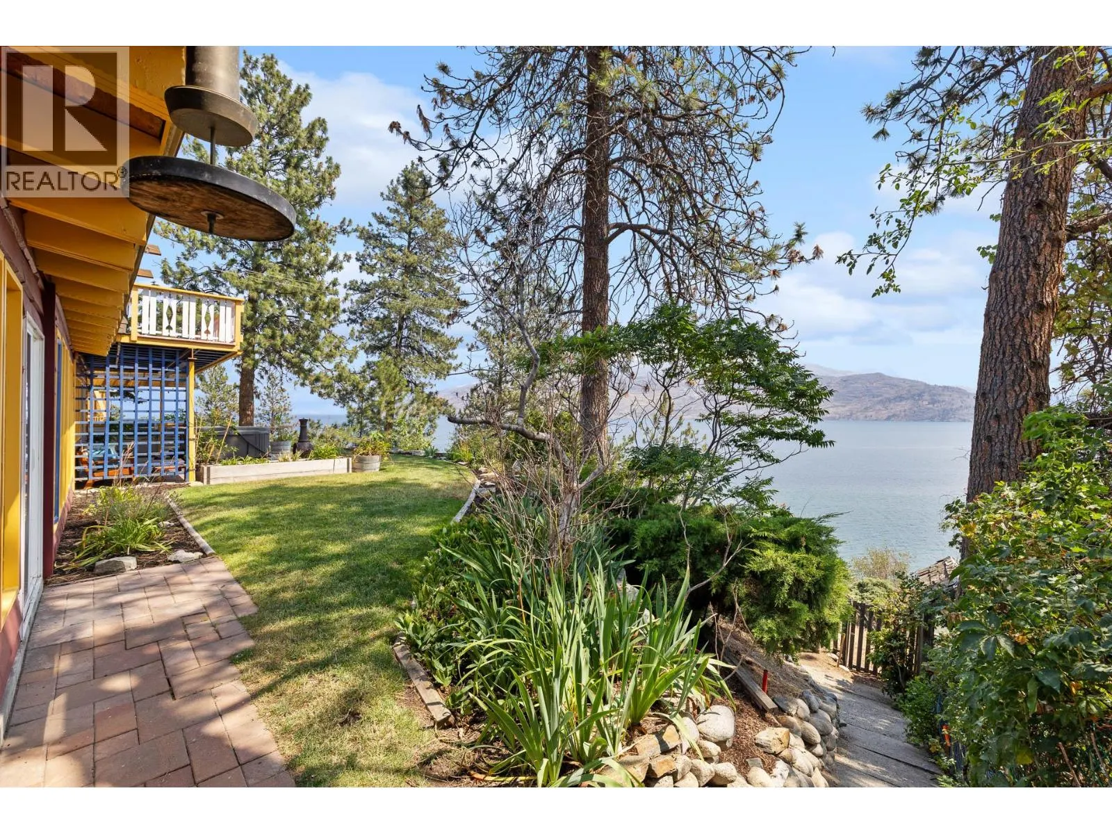 6431 Renfrew Road