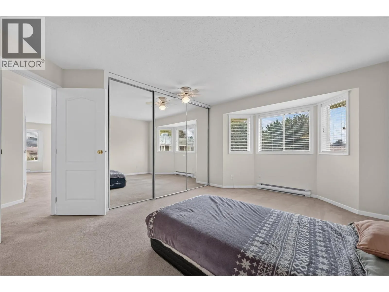 780 Houghton Road Unit# 411