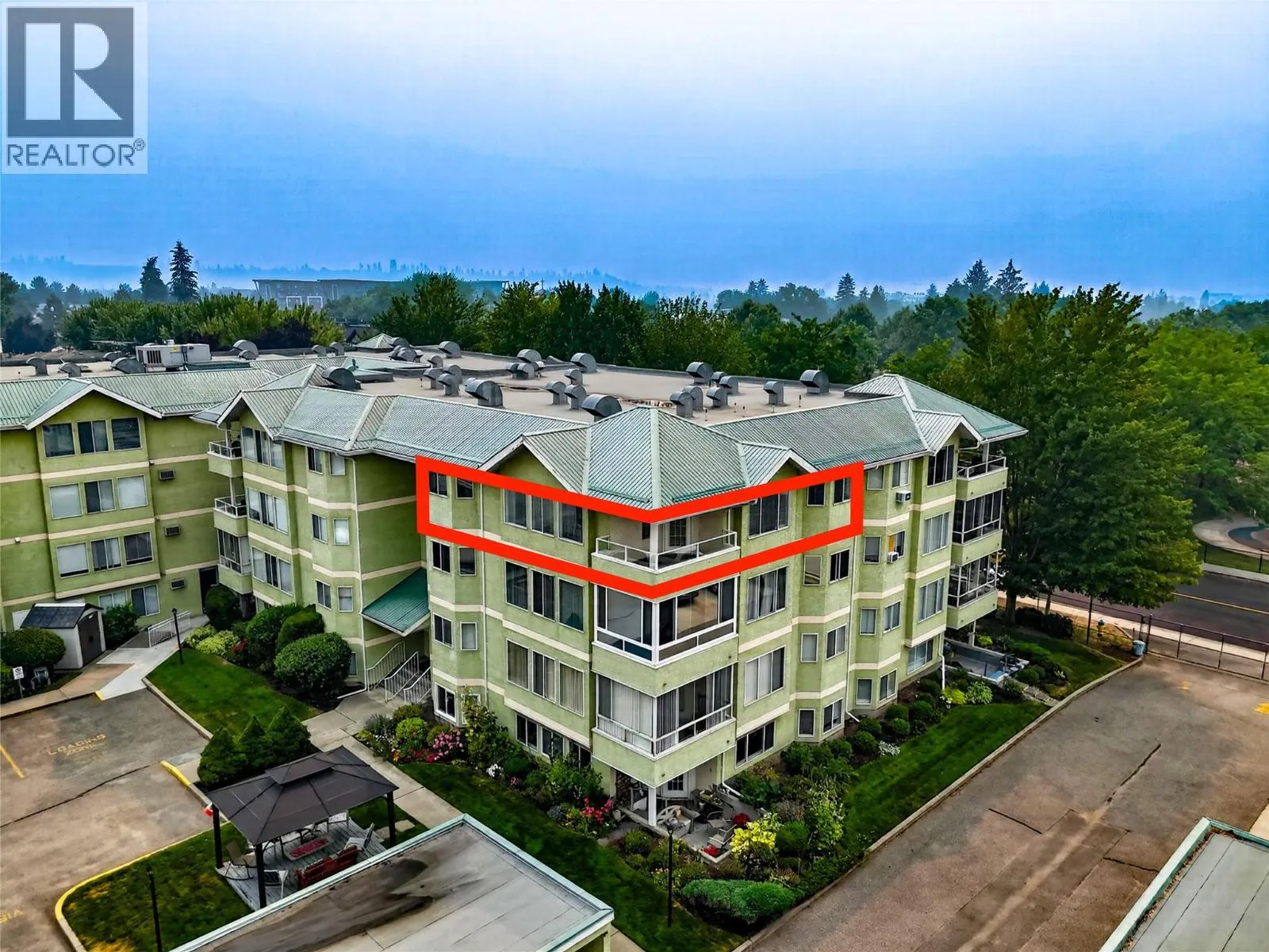 780 Houghton Road Unit# 411