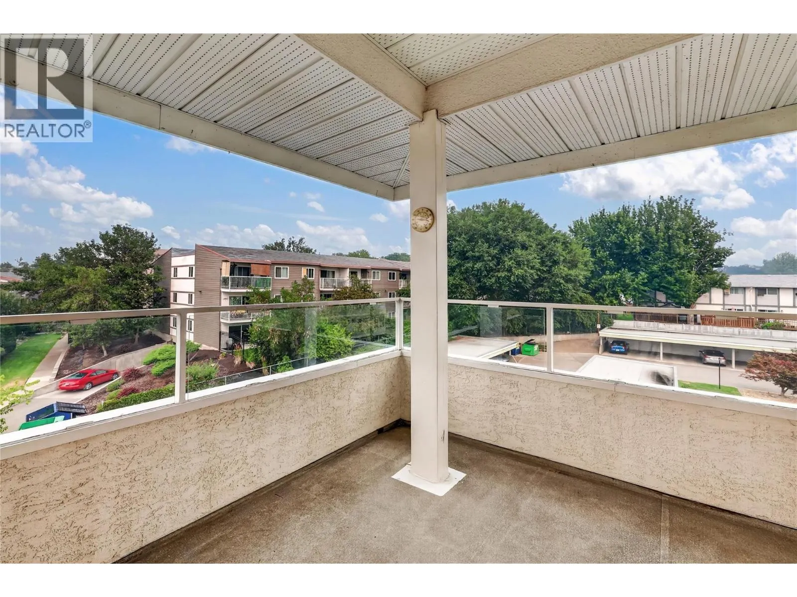 780 Houghton Road Unit# 411