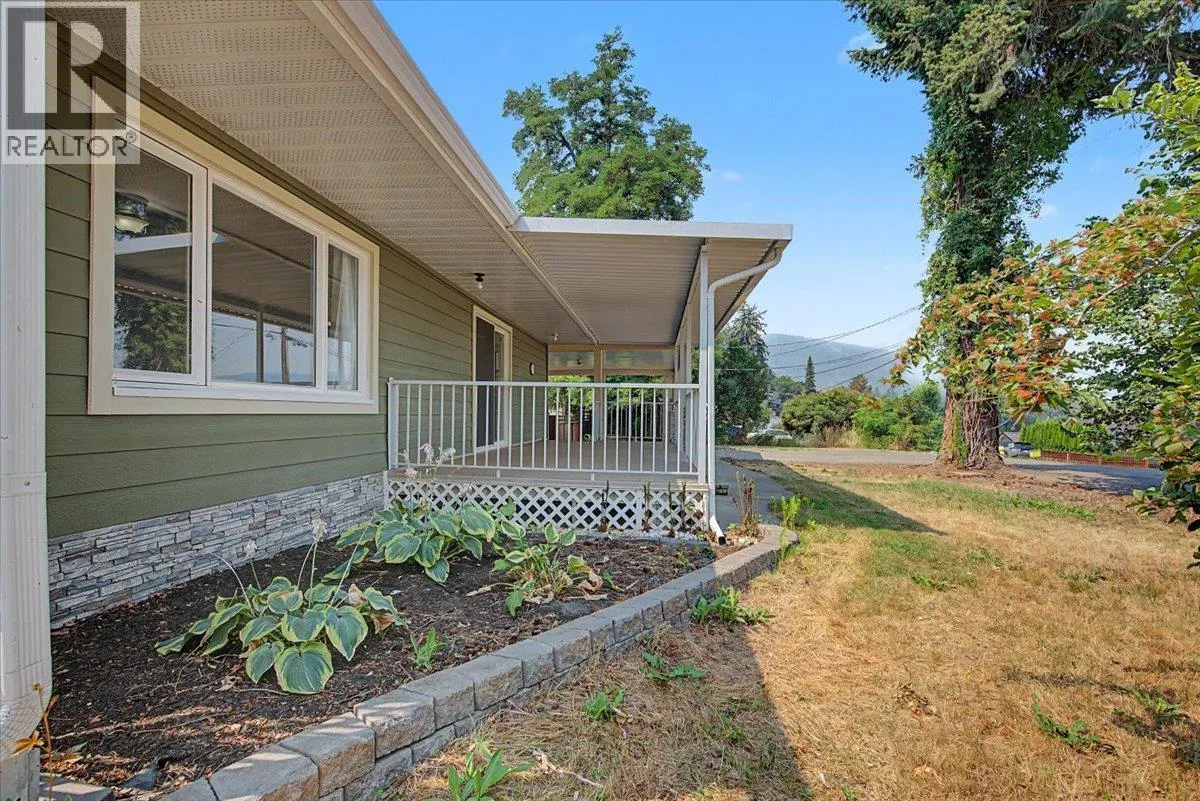 3585 Warner Avenue