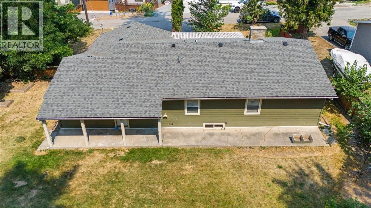 3585 Warner Avenue