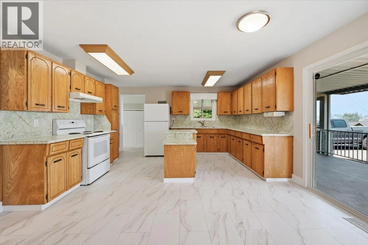 3585 Warner Avenue