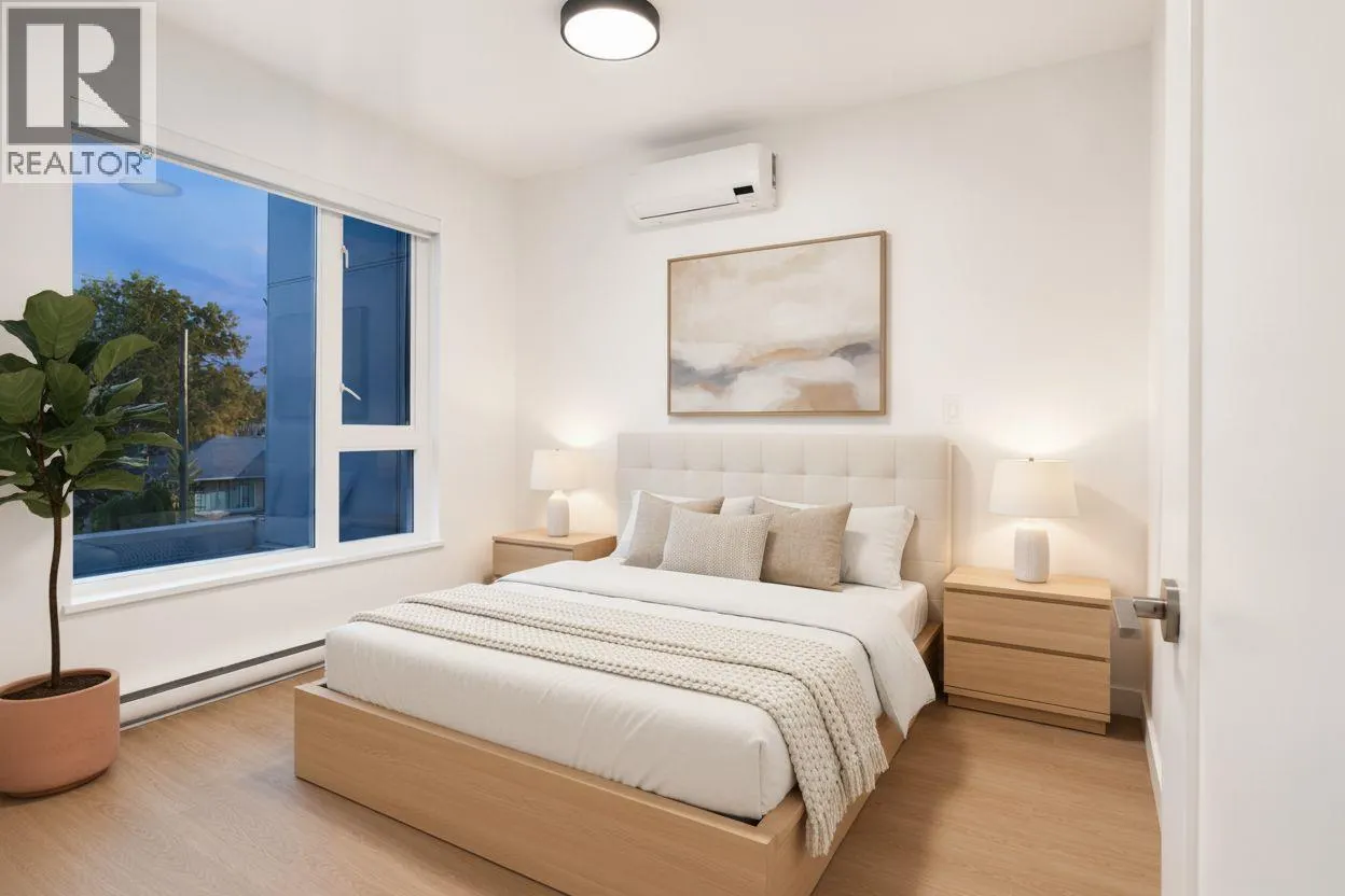 1380 Pridham Avenue Unit# 201
