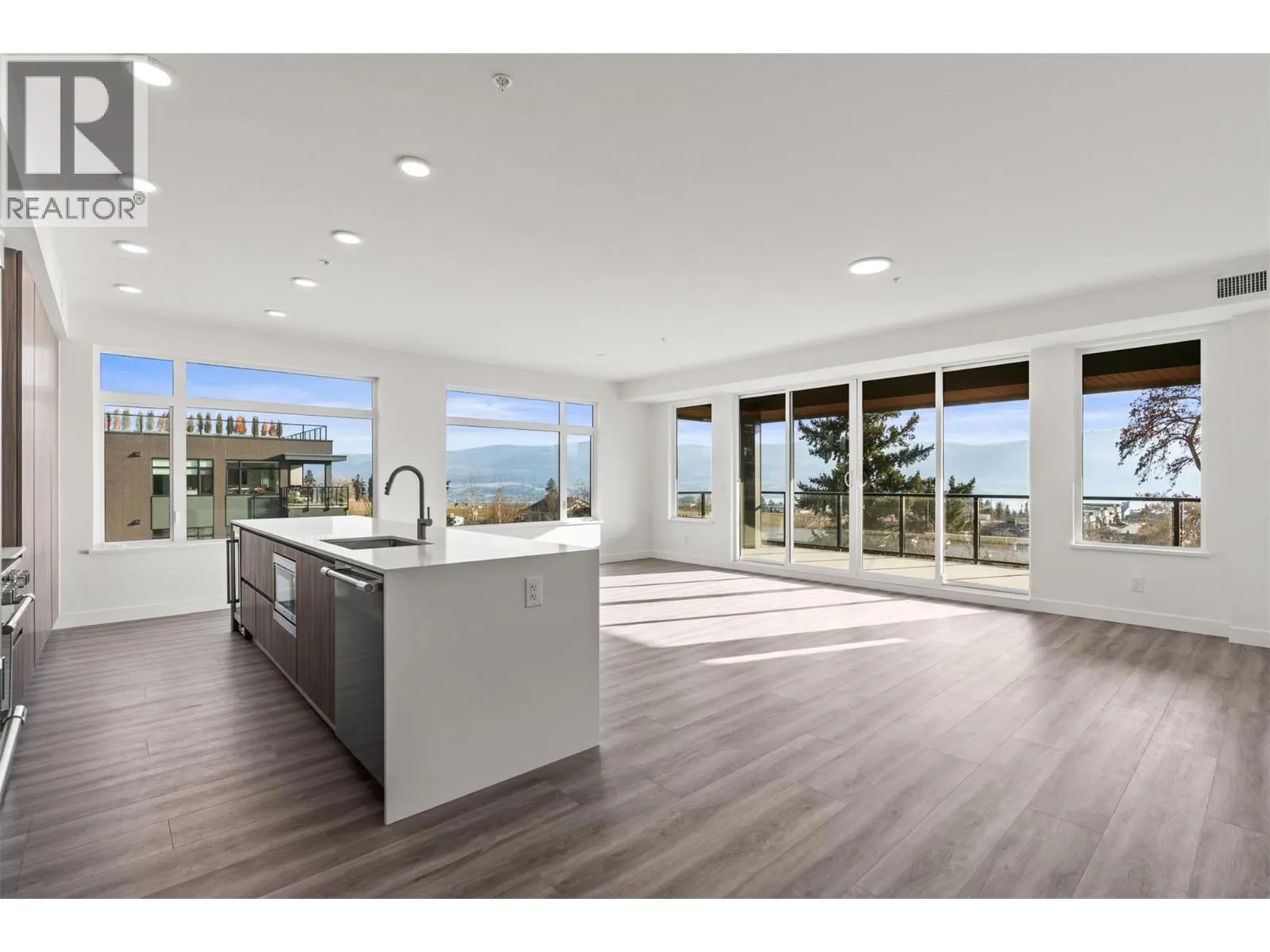 2760 Olalla Road Unit# 207