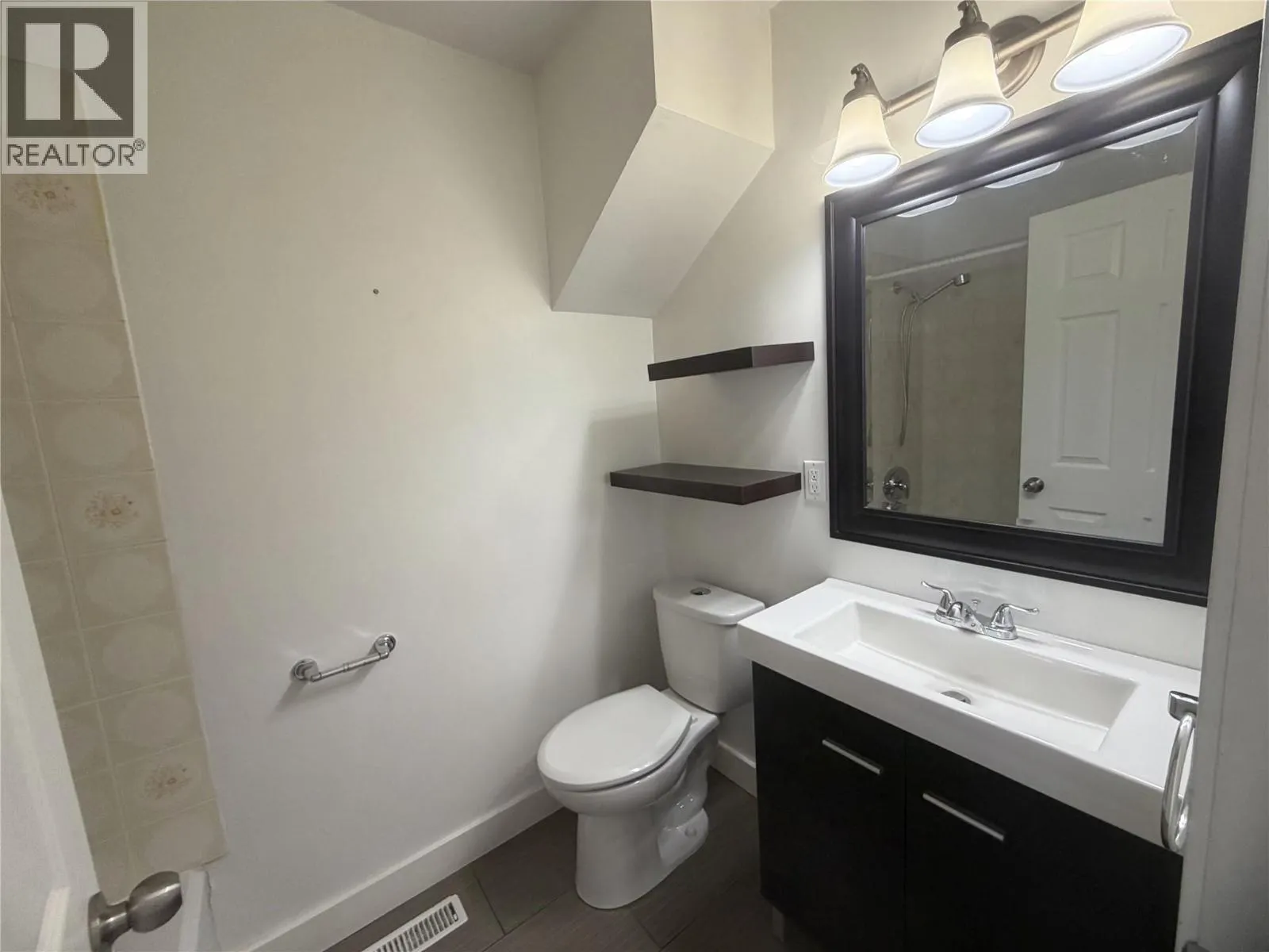 3155 Gordon Drive Unit# 304